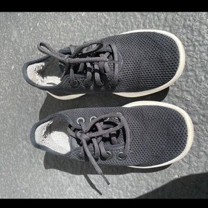 Allbirds Women’s Tree Runners Size 6 Black